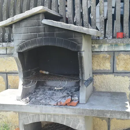 Hébergement de vacances Domacinstvo Jelkici *
