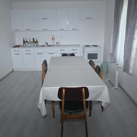 Domacinstvo Jelkici *