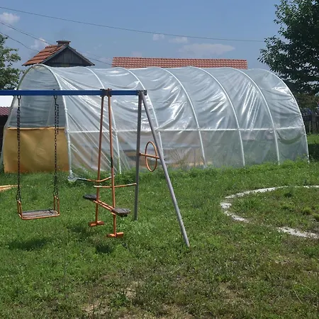 Domacinstvo Jelkici * Zvornik