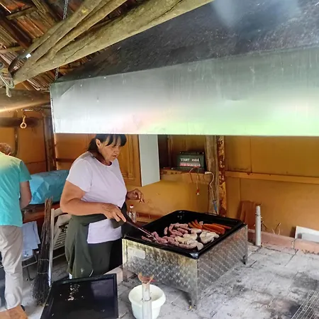 Domacinstvo Jelkici Hébergement de vacances Zvornik