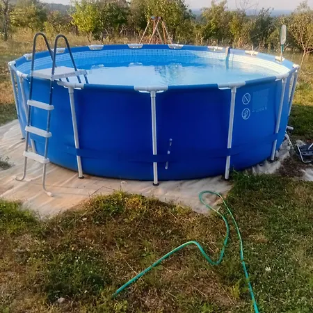 Domacinstvo Jelkici Hébergement de vacances